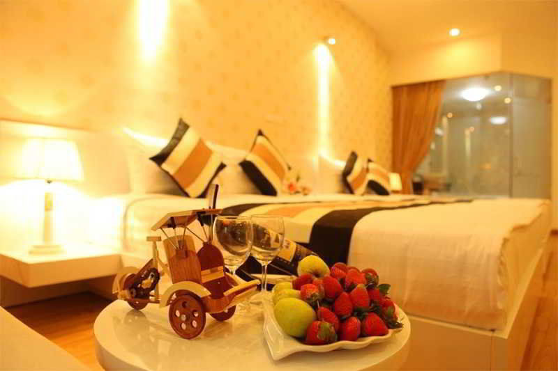 Splendid Star Suites Hotel Hanói Quarto foto
